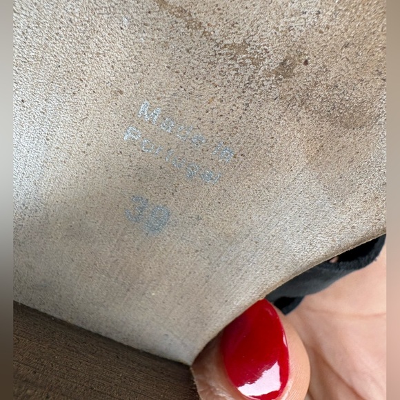 Free People Hybrid Strapped Heel Ankle Distressed Dark Gray Boots
EU 39 preloved - Picture 2 of 9